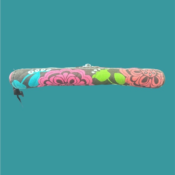 Vera Bradley LOLA Turnlock Wallet - Picture 4 of 4